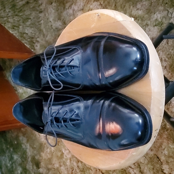 FLORSHEIM Men's Retro Dressy Black Oxford Lace-up Shoes - Toe Cap Style - Sz 9D - Picture 2 of 15